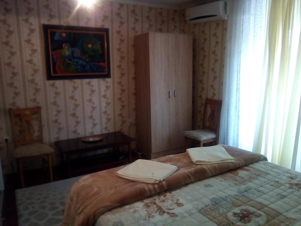 Guest House Perjanik Rijeka Crnojevića Eksteriør billede